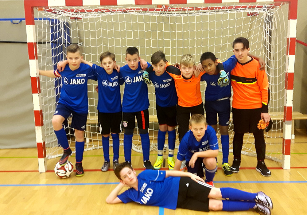 Fußball Dezember